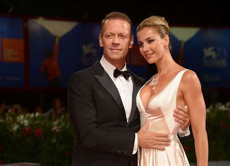 moglie rocco siffredi giovane|Rocco Siffredi, chi è la moglie Rosa Caracciolo (e il tradimento)